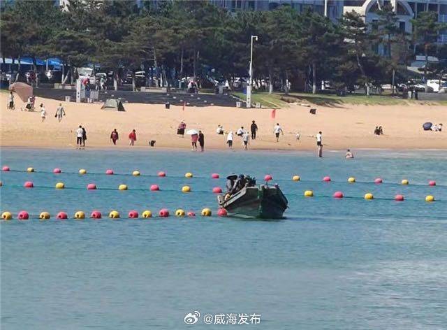 7月1日“海澡季”正式開啟,國際海水浴場(chǎng)布設(shè)“警戒線” 